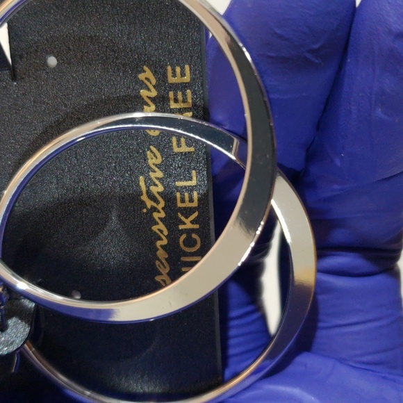 Elegant Silver Tone Hoop Design  Earrings -1.75-inch - Women's Fashion Jewelry - Picture 7 of 8